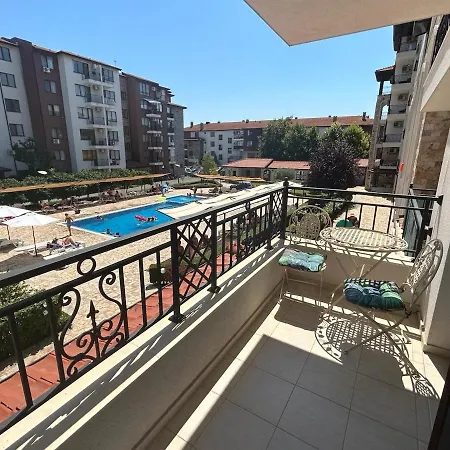 Apolon 9 Apartment *